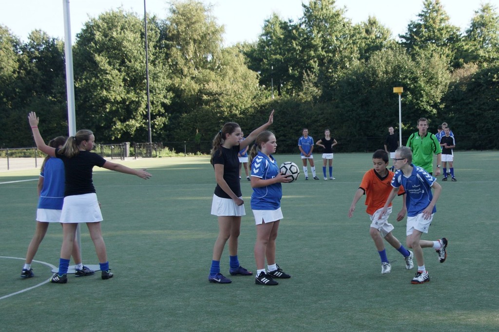 KV Tilburg C2  28 september -008.jpg